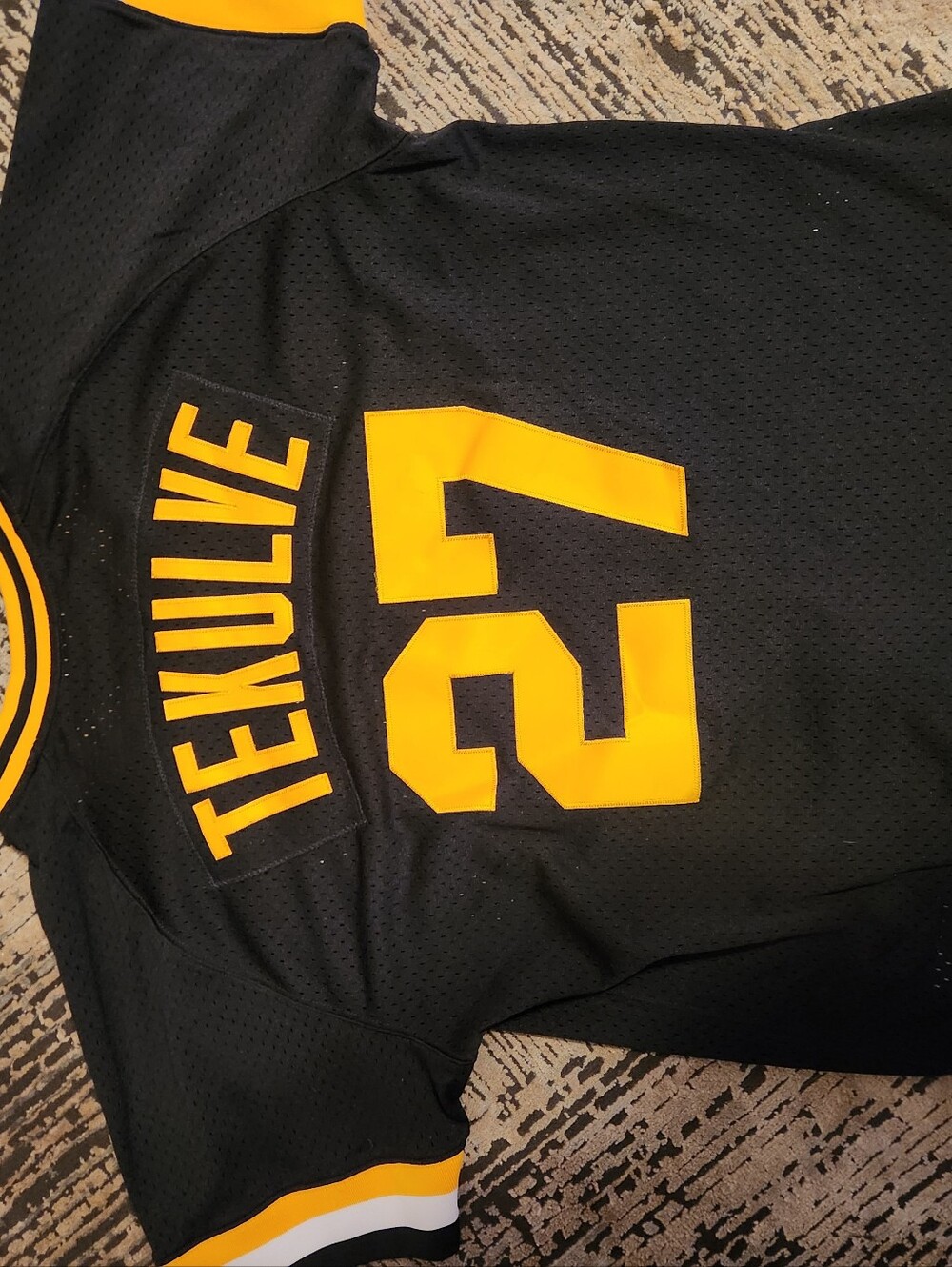 Pirates Football Jersey, Size XL - Picture 2 of 2